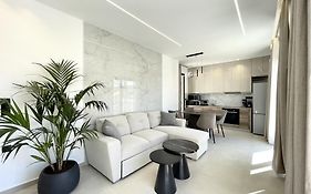 Sunset Loft Suite & Studios